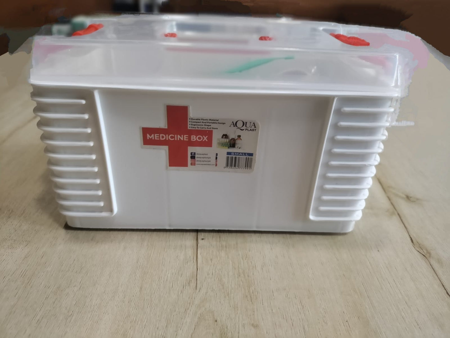 First Aid Box – Compact Emergency Medical Kit